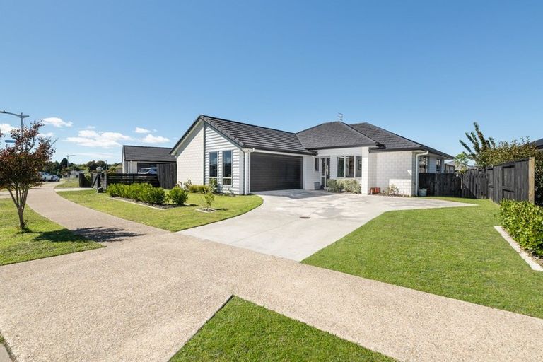Photo of property in 4 Te Ataiti Lane, Pyes Pa, Tauranga, 3112