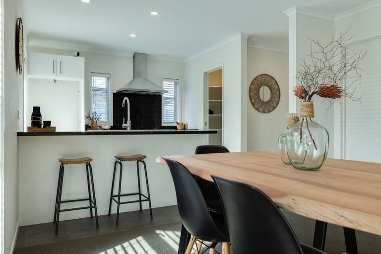 Photo of property in 10 Oolong Court, Huntington, Hamilton, 3210