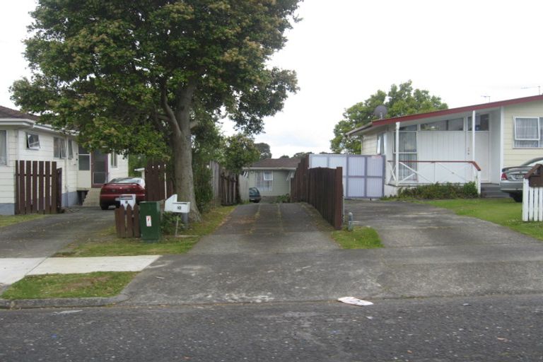 Photo of property in 10 Yearsley Place, Manurewa, Auckland, 2102