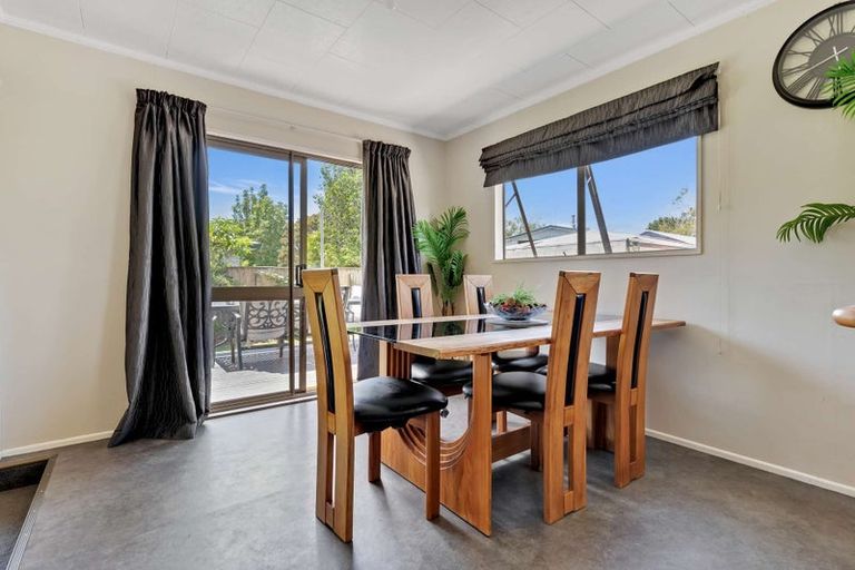 Photo of property in 15 Ratima Place, Whakatane, 3120