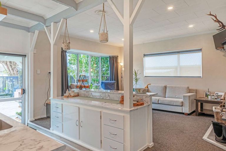 Photo of property in 95 Russell Street, Westport, 7825