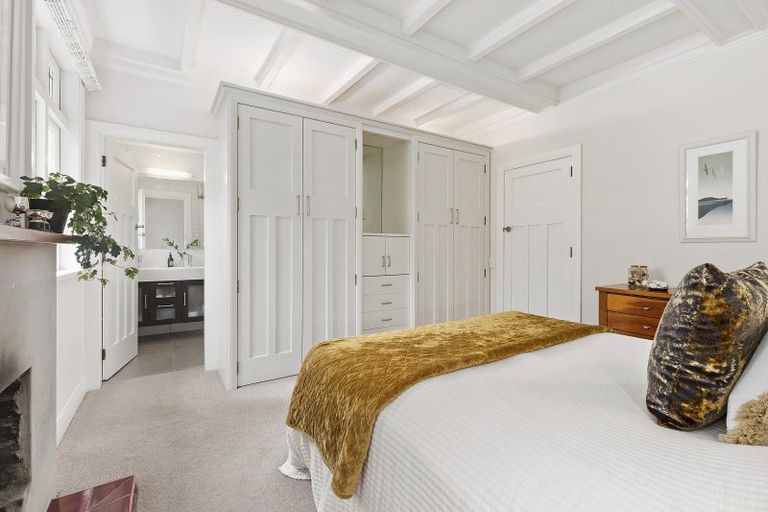 Photo of property in 6 Lochiel Road, Khandallah, Wellington, 6035