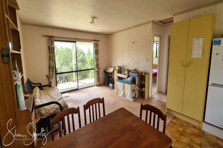 Photo of property in 105 Gorge Road, Maungaturoto, 0520