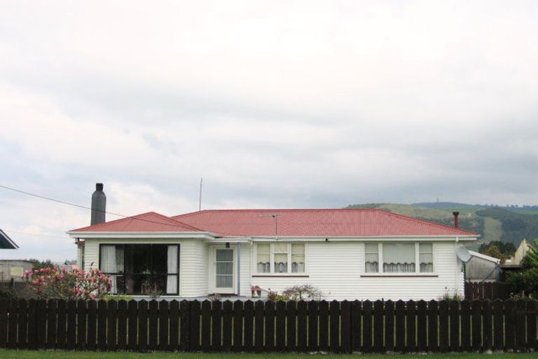 Photo of property in 64 Wikaraka Street, Ngongotaha, Rotorua, 3010