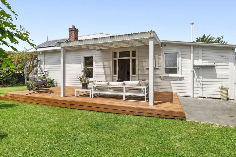 Photo of property in 1/140 Toi Toi Street, Toi Toi, Nelson, 7010