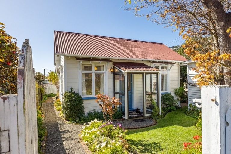Photo of property in 63 Dryden Street, Sumner, Christchurch, 8081