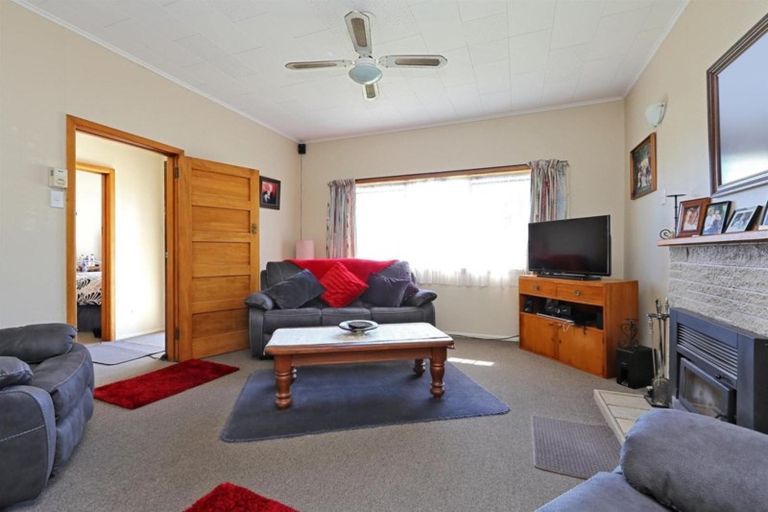 Photo of property in 605 Grove Road, Mayfair, Hastings, 4122