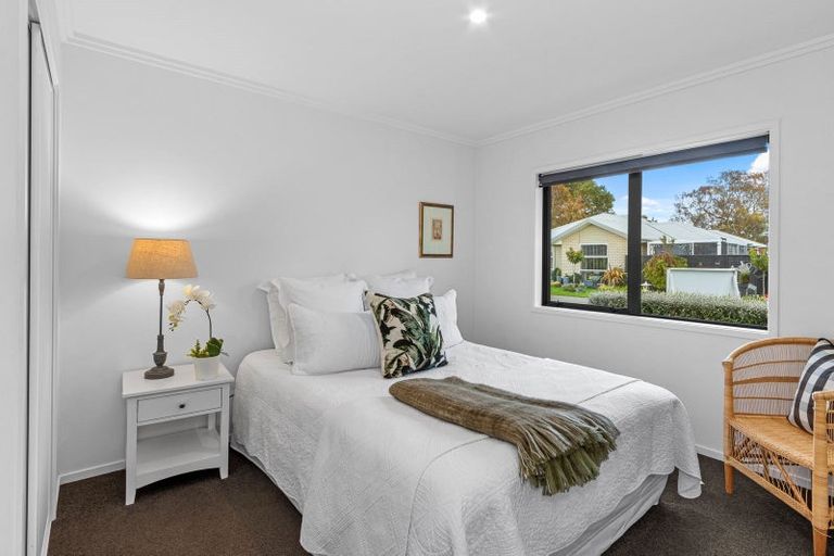 Photo of property in 8 Parawai Street, Marshland, Christchurch, 8083