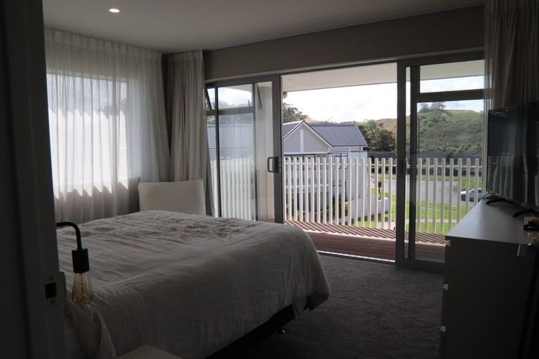 Photo of property in 14 Moores Road, Silverdale, 0932