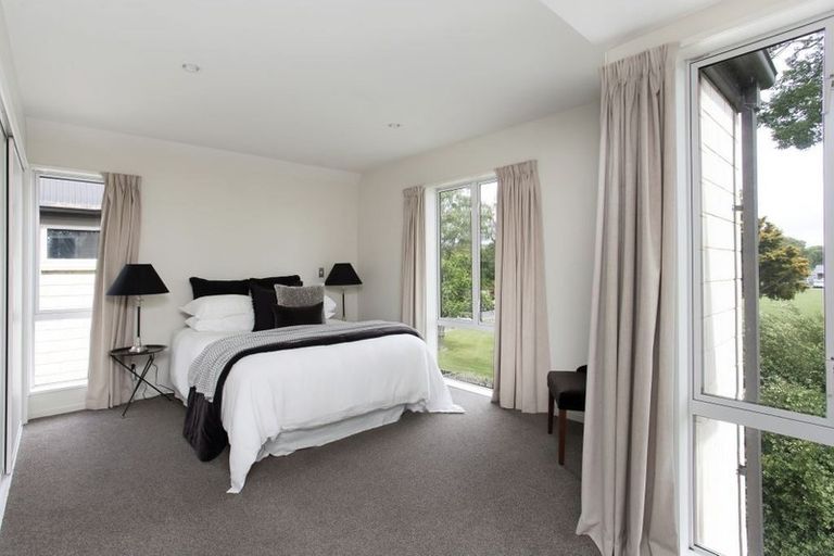 Photo of property in 9a Pavilion Crescent, Hillmorton, Christchurch, 8024