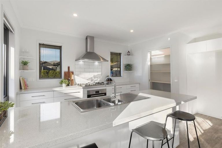 Photo of property in 8 Primrose Lane, Lower Shotover, Queenstown, 9304