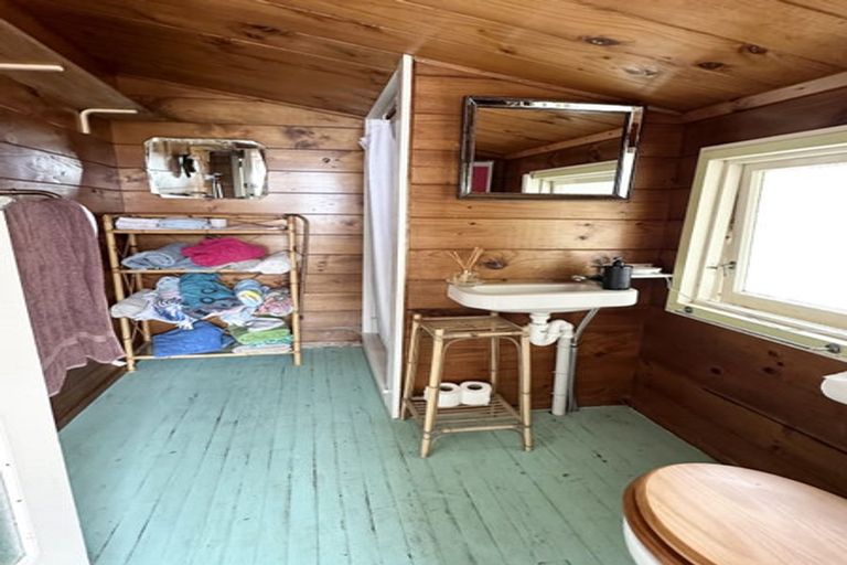 Photo of property in 349 Pukehina Parade, Pukehina, Te Puke, 3189