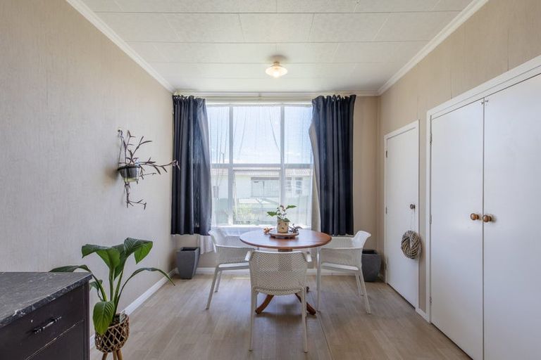 Photo of property in 44 Gordon Street, Dannevirke, 4930