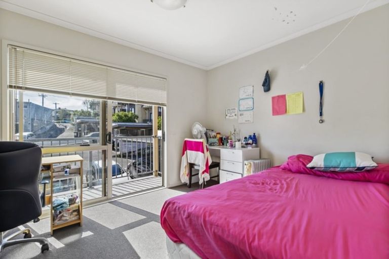 Photo of property in 14/94 Glengarry Road, Glen Eden, Auckland, 0602