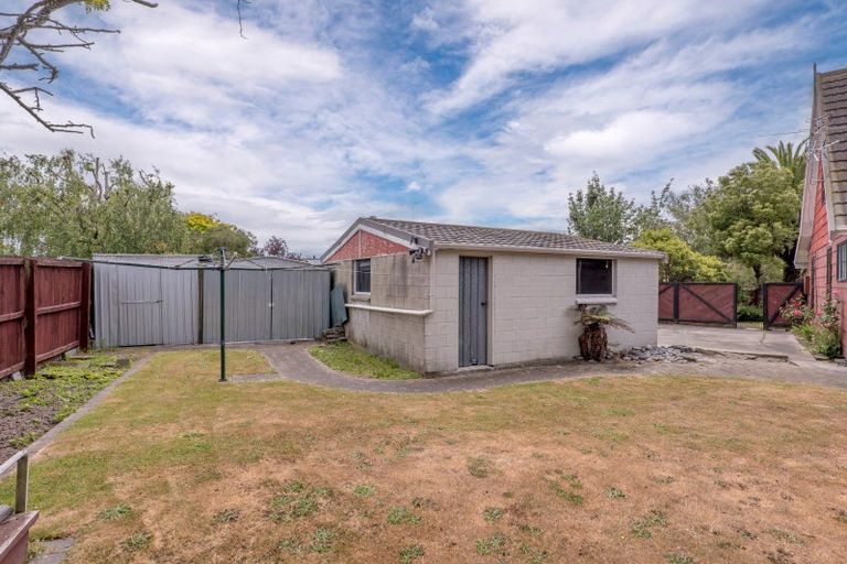 Photo of property in 60 Solomon Avenue, Redwood, Christchurch, 8051