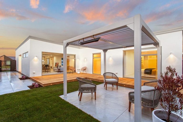 Photo of property in 80 Leistrella Road, Hoon Hay, Christchurch, 8025