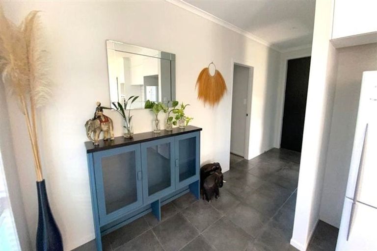 Photo of property in 2 Selliera Place, Papamoa Beach, Papamoa, 3118