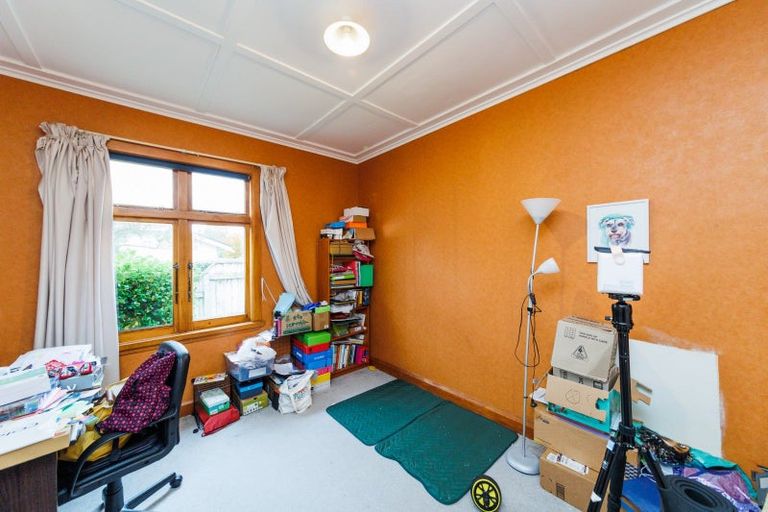 Photo of property in 214 Park Road, Hokowhitu, Palmerston North, 4410