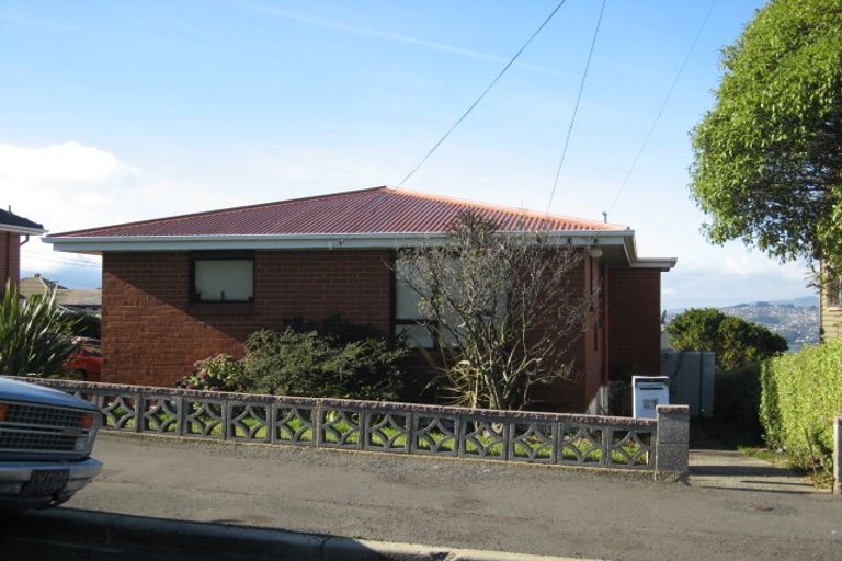 Photo of property in 21 Lockerbie Street, Kew, Dunedin, 9012