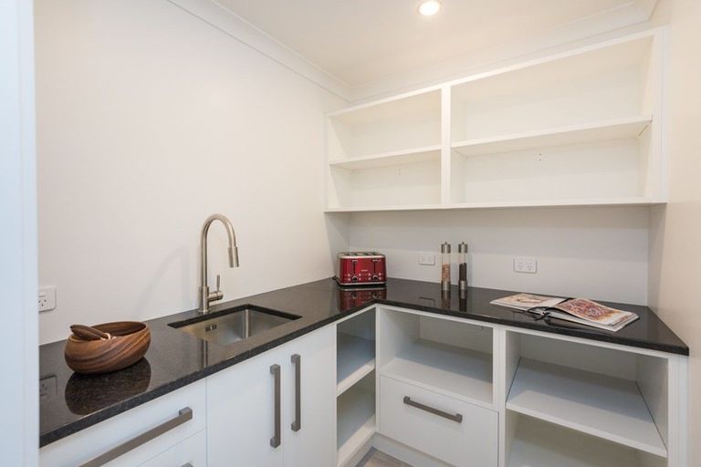 Photo of property in 1298 Taonui Road, Colyton, Feilding, 4775