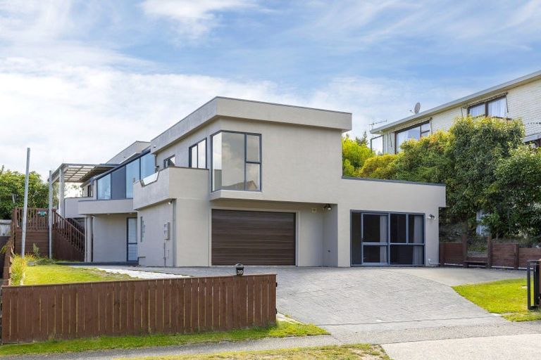 Photo of property in 39 Saint James Street, Richmond Heights, Taupo, 3330