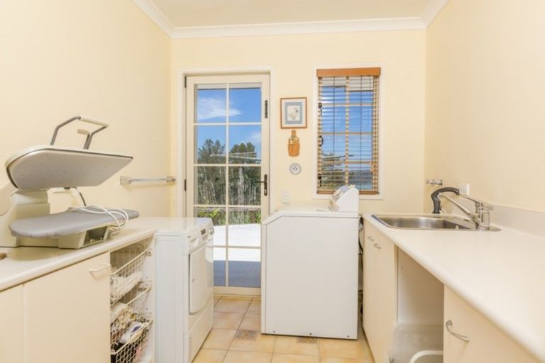 Photo of property in 335 Aucks Road, Okiato, Russell, 0272