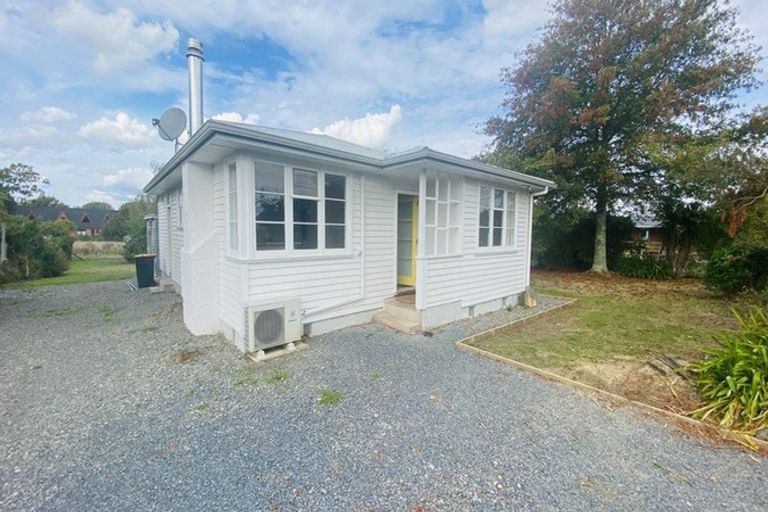 Photo of property in 24 Gordon Street, Lansdowne, Masterton, 5810