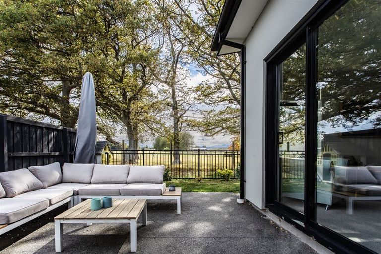 Photo of property in 7 Crossley Avenue, Woodend, 7610