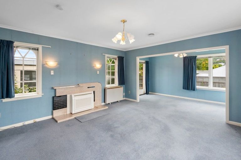 Photo of property in 1 Roscoe Street, Saint Martins, Christchurch, 8022