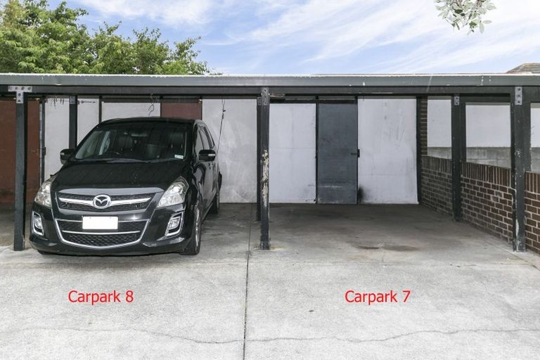 Photo of property in 31-33 Mana Avenue, Titahi Bay, Porirua, 5022