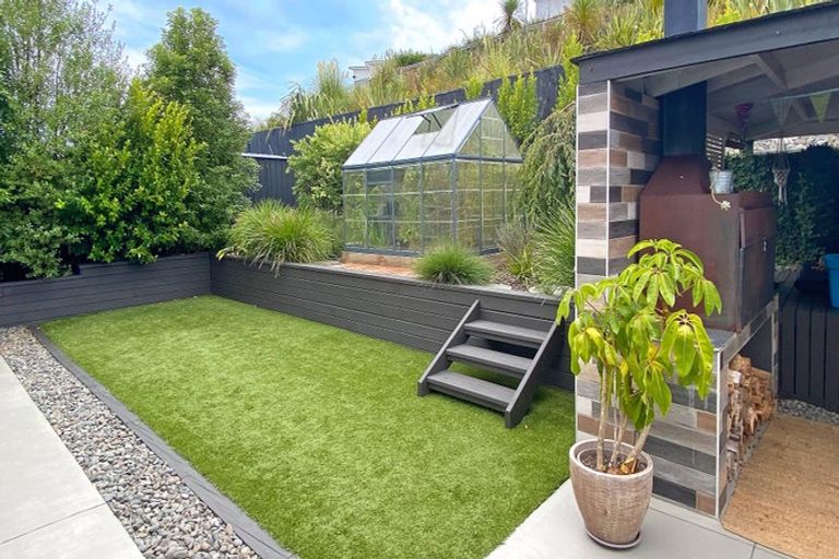 Photo of property in 9 Ruth Craig Place, Stanmore Bay, Whangaparaoa, 0932