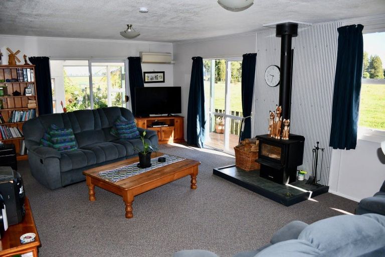Photo of property in 162 Oparara Road, Karamea, 7893