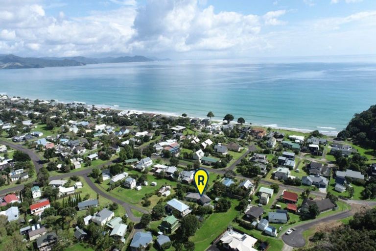 Photo of property in 111 Pinewood Court, Matarangi, Whitianga, 3592