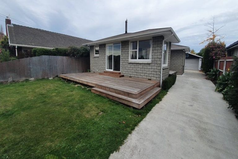 Photo of property in 54 Norrie Street, Redwood, Christchurch, 8051