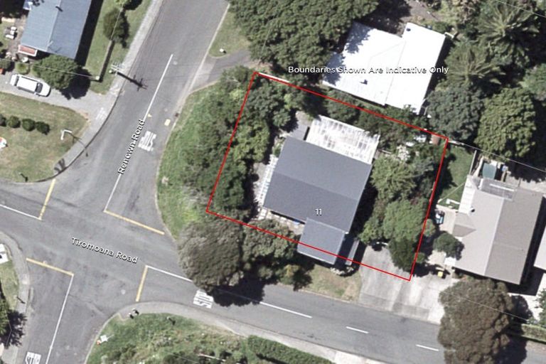Photo of property in 11 Tiromoana Road, Raumati South, Paraparaumu, 5032