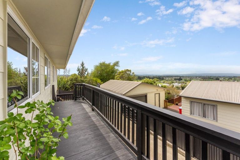 Photo of property in 37 Fraser Drive, Feilding, 4702