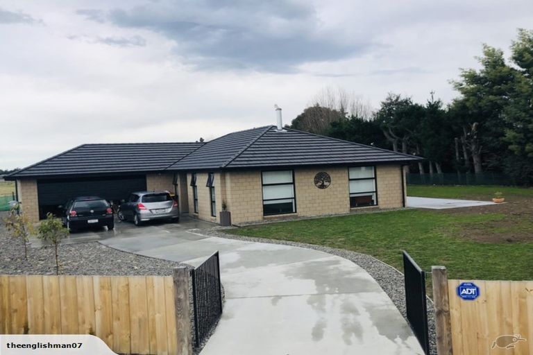 Photo of property in 19 Ruru Place, Oxford, 7430