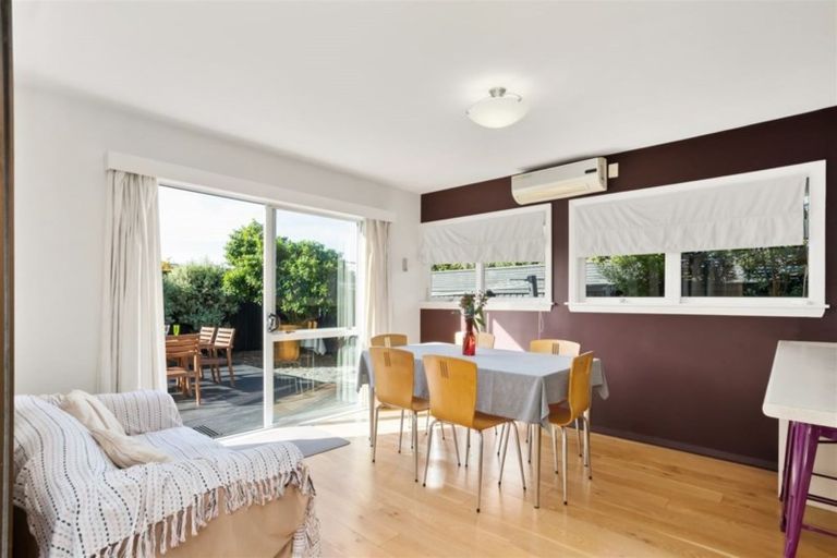 Photo of property in 21 Toorak Avenue, Avonhead, Christchurch, 8042