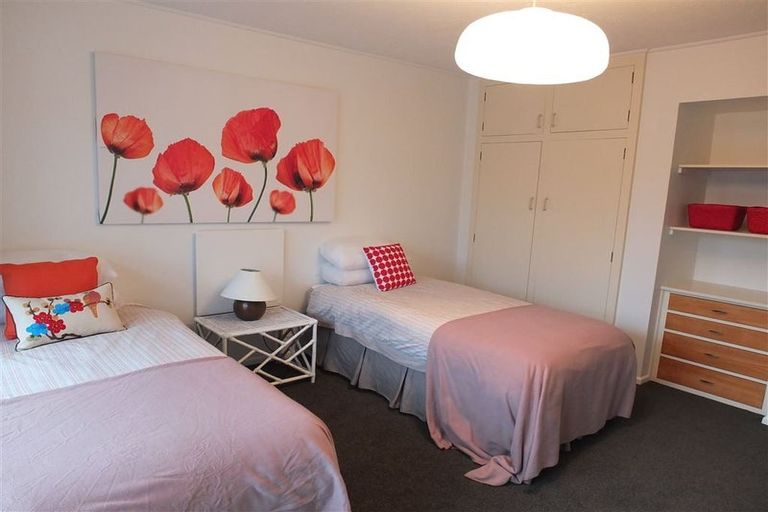 Photo of property in 2/4 Molesworth Place, Somerfield, Christchurch, 8024