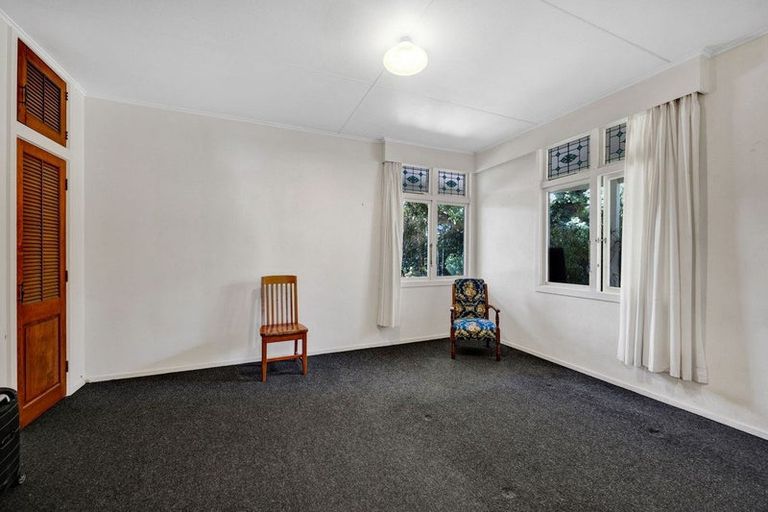 Photo of property in 8 Hadfield Street, Patea, 4520