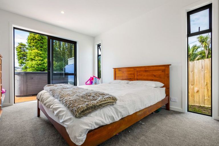 Photo of property in 9 Glenvar Road, Torbay, Auckland, 0630