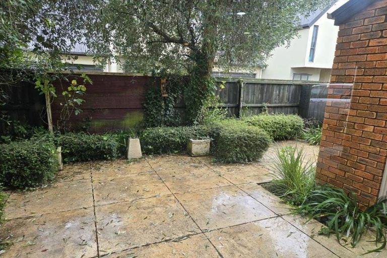 Photo of property in 80c Brockworth Place, Riccarton, Christchurch, 8011