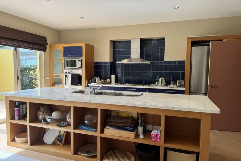 Photo of property in 14 Daldys Bush Lane, Bayview, Auckland, 0629