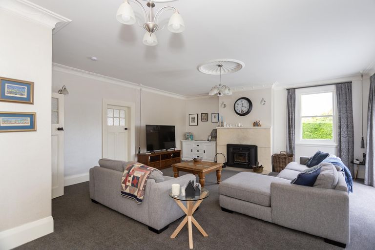 Photo of property in 96 Perth Street, Holmes Hill, Oamaru, 9401