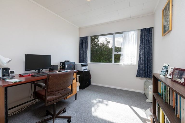 Photo of property in 14 Truro Road, Camborne, Porirua, 5026