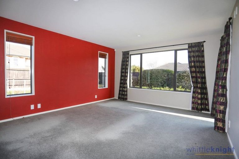 Photo of property in 53 Coppinger Terrace, Aidanfield, Christchurch, 8025