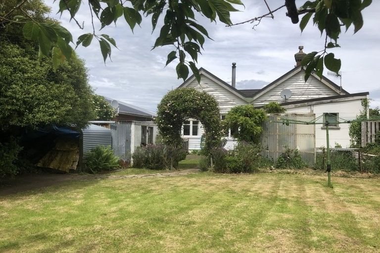 Photo of property in 24 Mitchell Street, Richmond, Invercargill, 9810