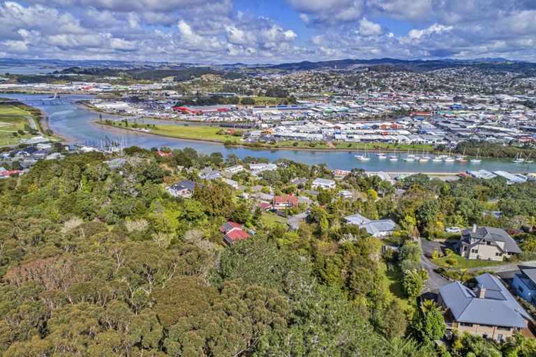 Photo of property in 33 Punga Grove Avenue, Riverside, Whangarei, 0112