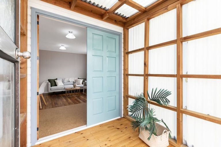 Photo of property in 10a Main Road, Titahi Bay, Porirua, 5022