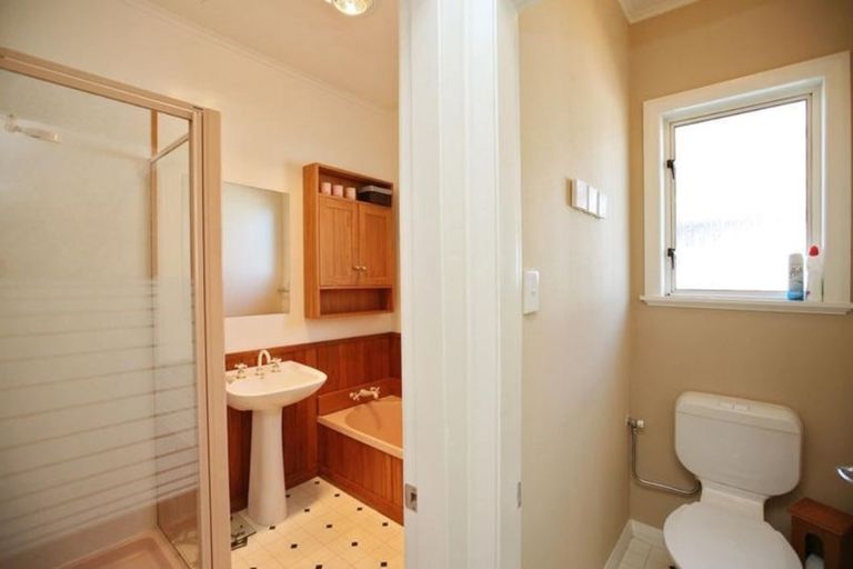 Photo of property in 49 Somerset Street, Brooklands, New Plymouth, 4310